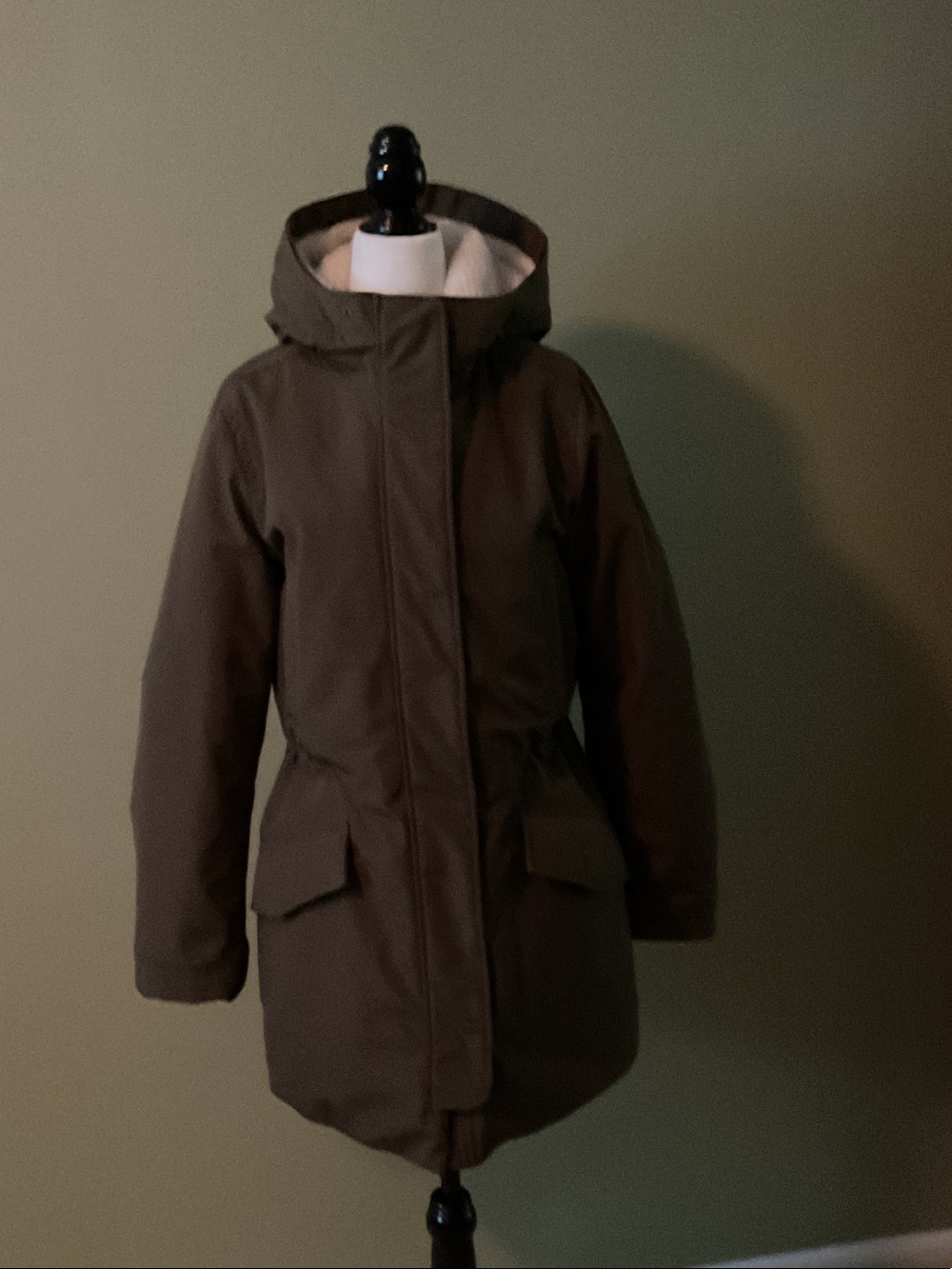 Roots Women’s Thermolite Type G Insulated Hooded Parka Jacket Olive Green Medium
